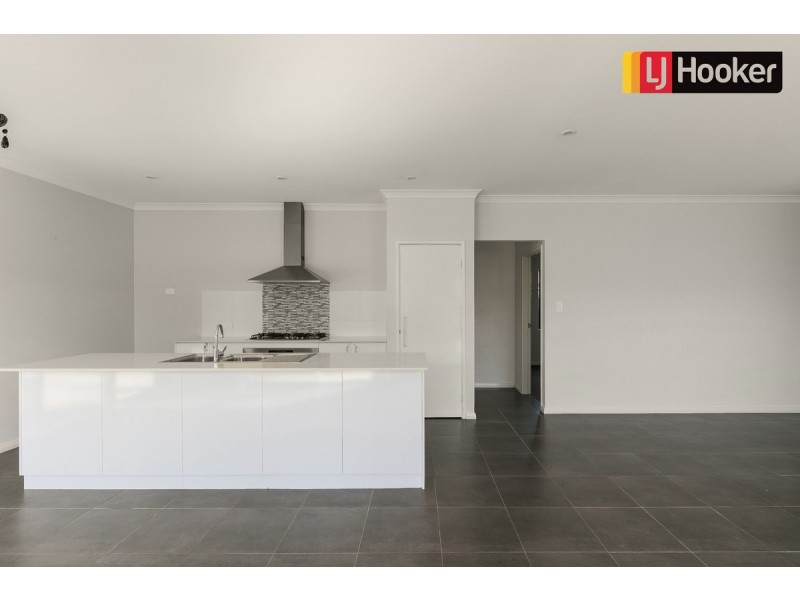 41 Ingarfield Green, Baldivis WA 6171