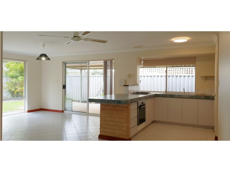 13 Crystaluna Drive, Golden Bay WA 6174