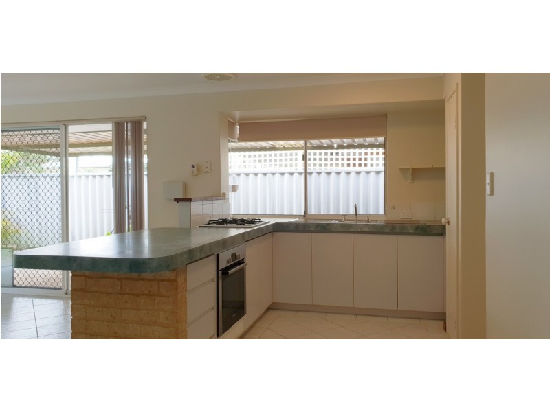 13 Crystaluna Drive, Golden Bay WA 6174