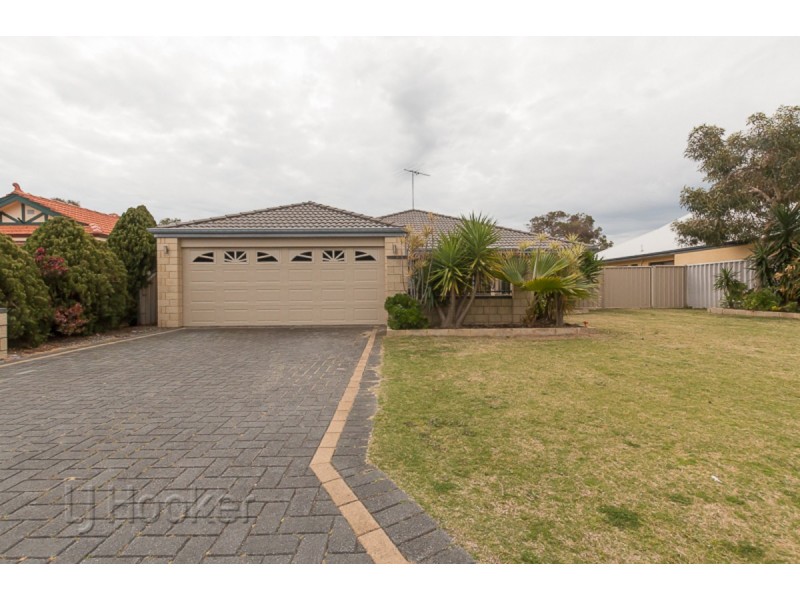8 Chatsworth Drive, Erskine WA 6210