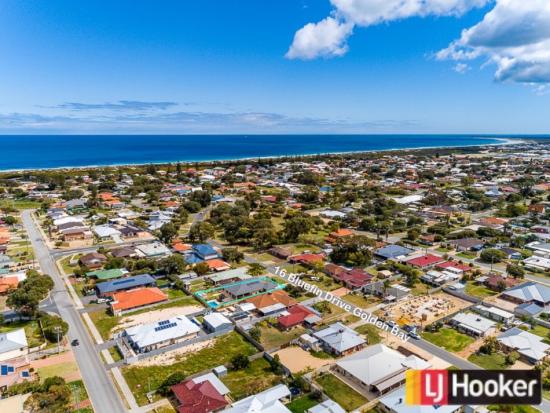 16 Blue Fin Drive, Golden Bay WA 6174