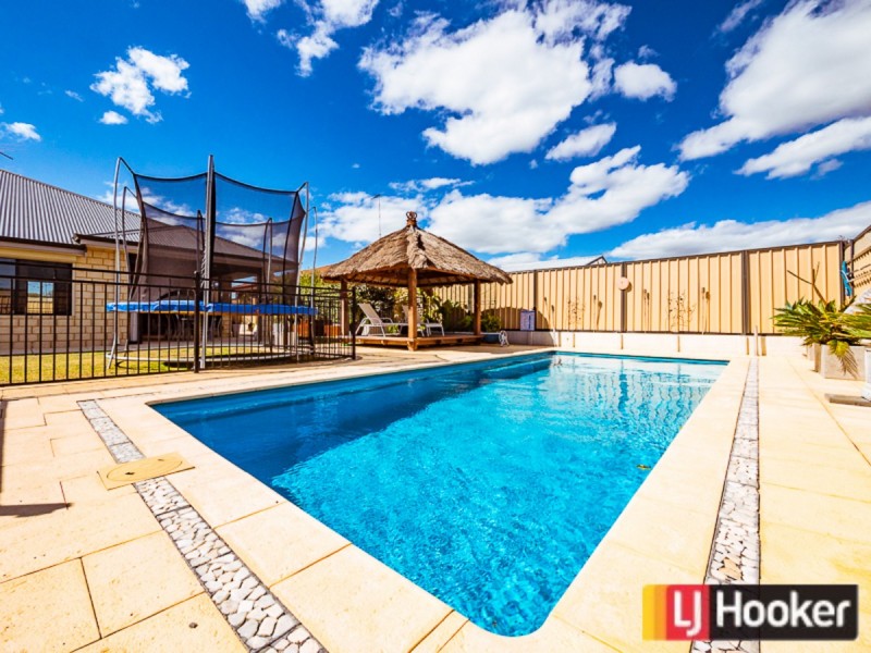 16 Blue Fin Drive, Golden Bay WA 6174