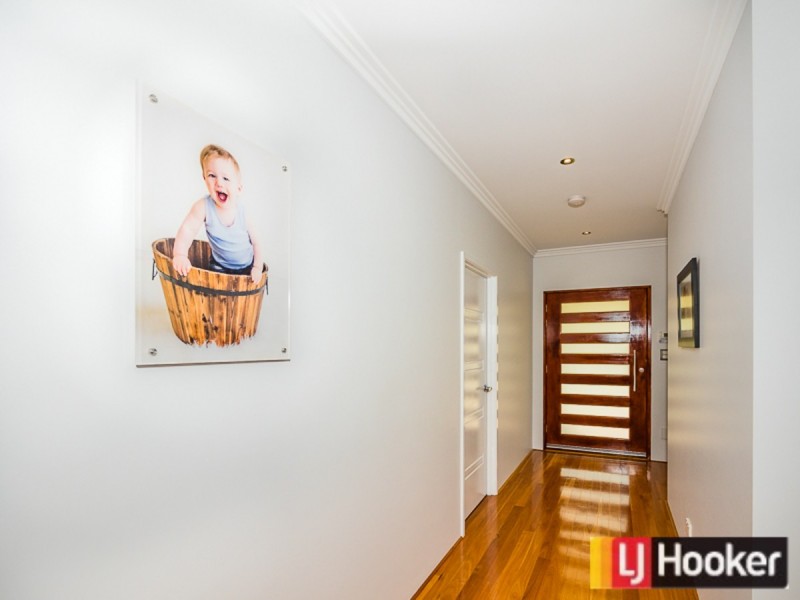 16 Blue Fin Drive, Golden Bay WA 6174