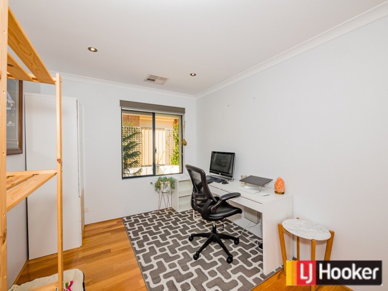 16 Blue Fin Drive, Golden Bay WA 6174