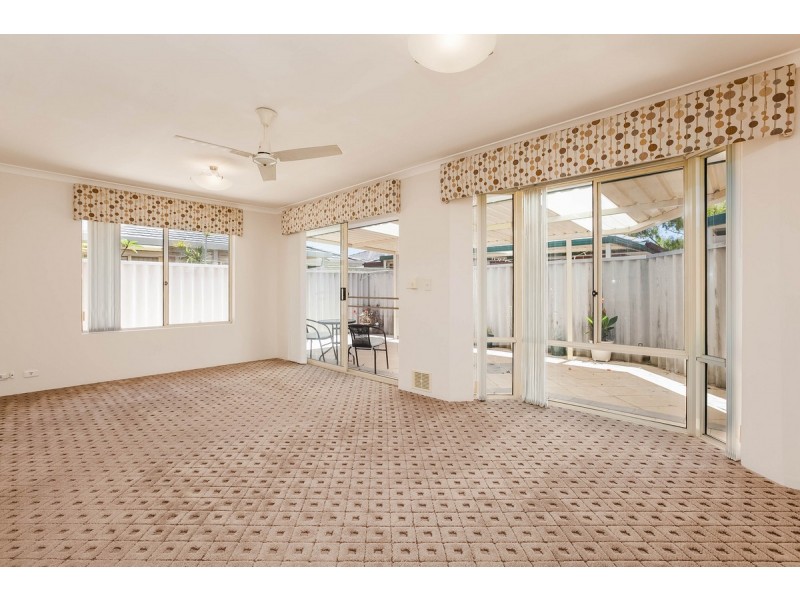 14/10 Elanora Drive, Cooloongup WA 6168