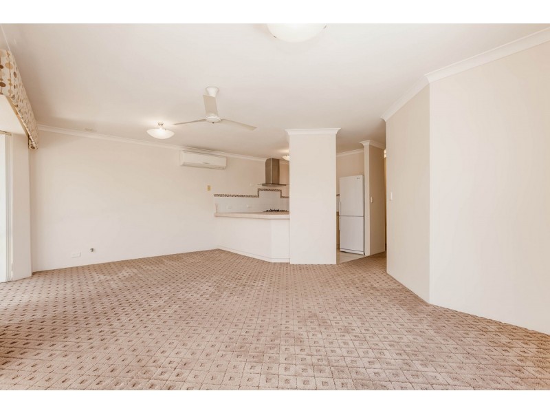 14/10 Elanora Drive, Cooloongup WA 6168