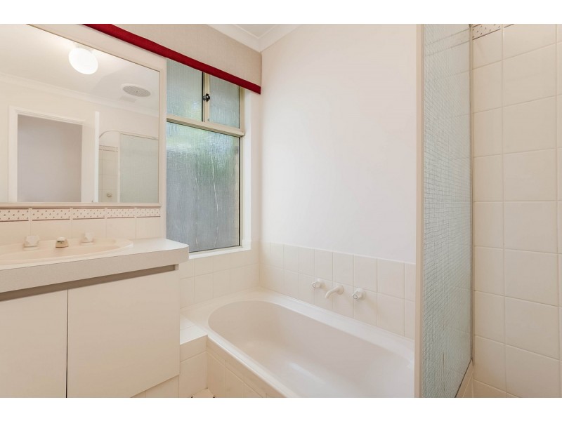 14/10 Elanora Drive, Cooloongup WA 6168