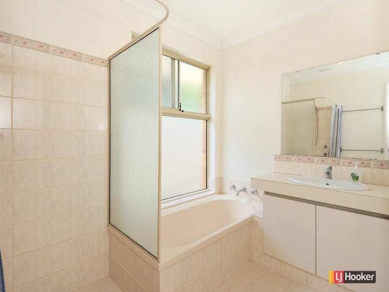 12 Mary Blair Way, Warnbro WA 6169