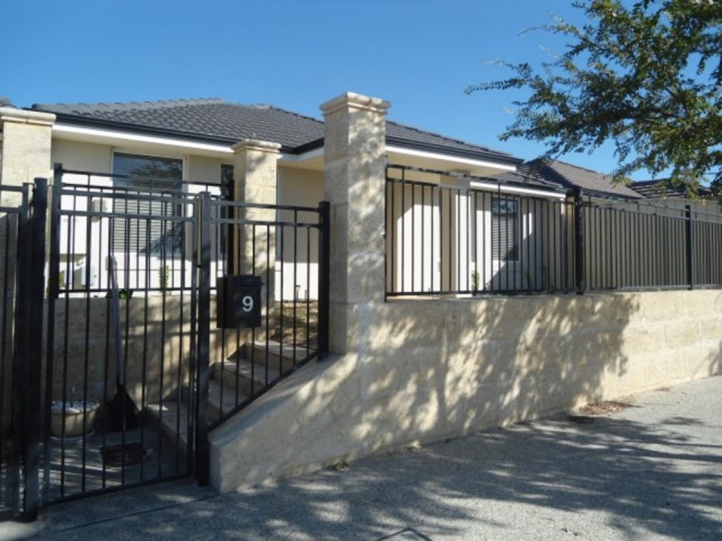 9 Oneida Road, Secret Harbour WA 6173