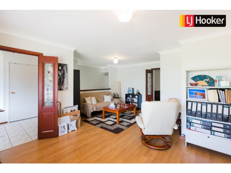 23 Port Royal Drive, Safety Bay WA 6169