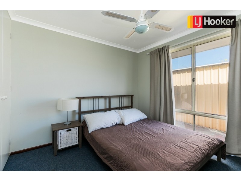 23 Port Royal Drive, Safety Bay WA 6169