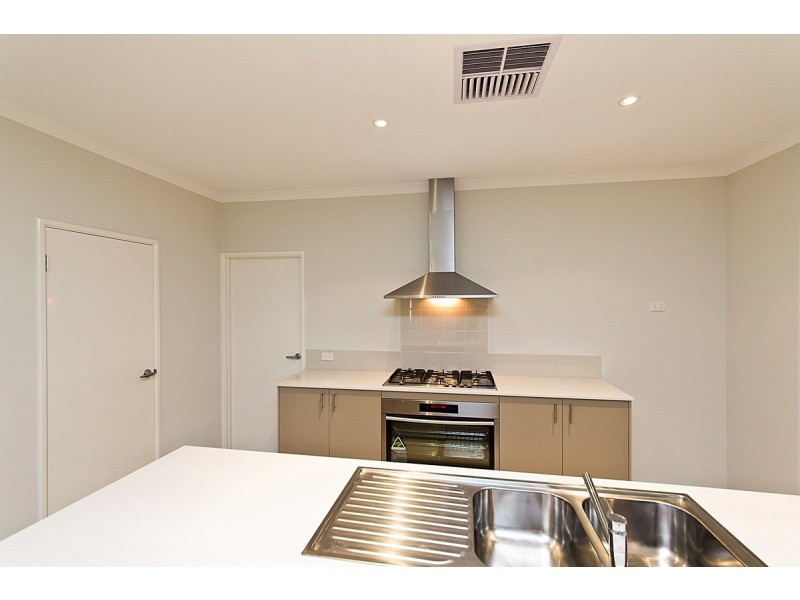 15 Greenock Road, Baldivis WA 6171