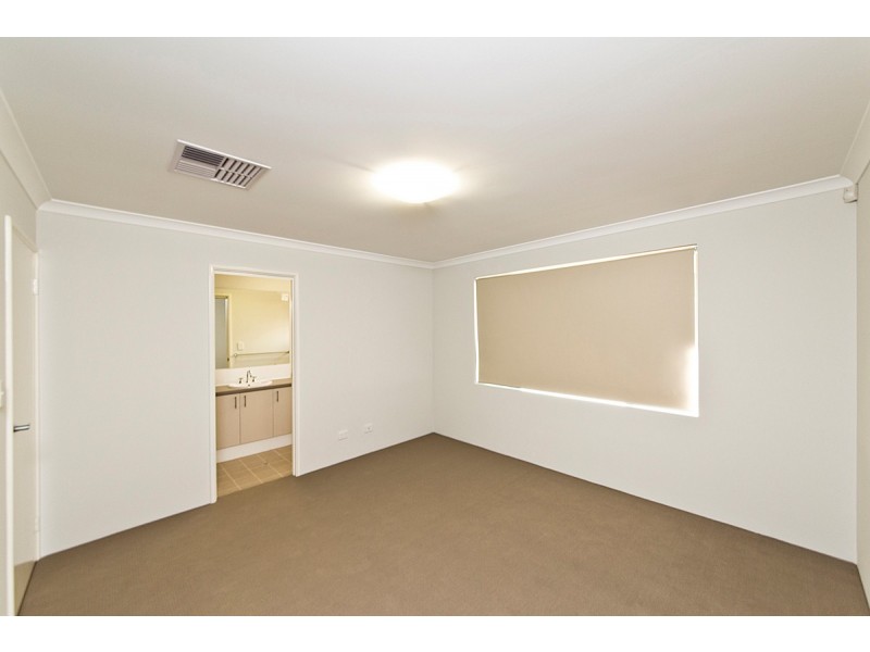 15 Greenock Road, Baldivis WA 6171
