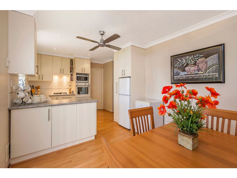 29B Lynda Crescent, Cooloongup WA 6168