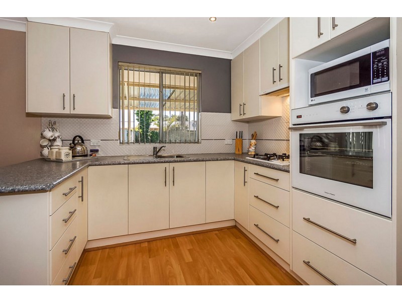 29B Lynda Crescent, Cooloongup WA 6168