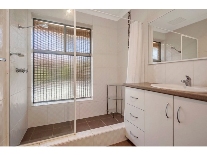 29B Lynda Crescent, Cooloongup WA 6168