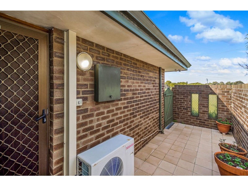 29B Lynda Crescent, Cooloongup WA 6168