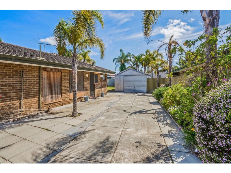 29B Lynda Crescent, Cooloongup WA 6168