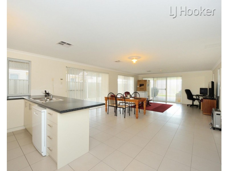 2 Muchea Vista, Baldivis WA 6171