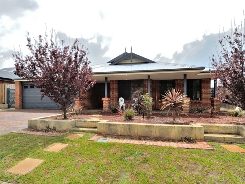 4 Chestnut Way, Baldivis WA 6171