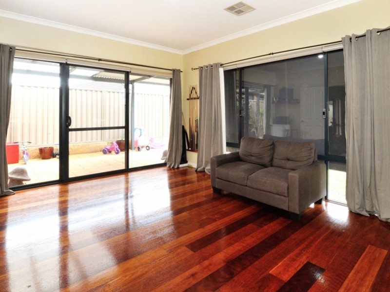 4 Chestnut Way, Baldivis WA 6171