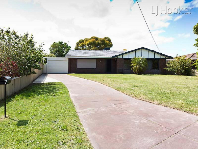 7 Rydal Court, Cooloongup WA 6168