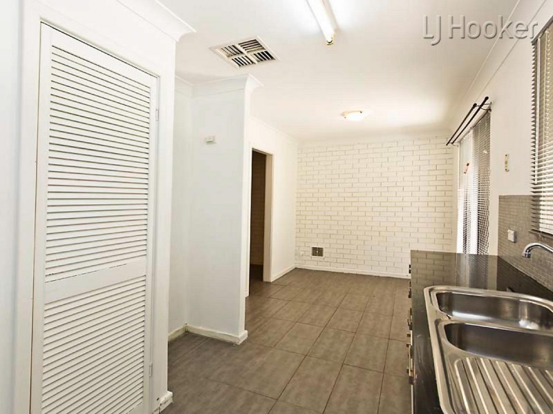 7 Rydal Court, Cooloongup WA 6168