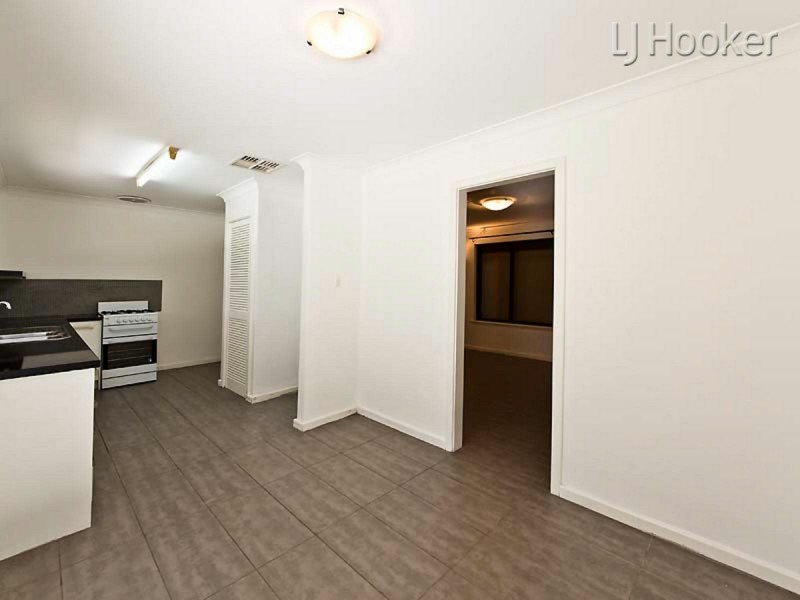 7 Rydal Court, Cooloongup WA 6168