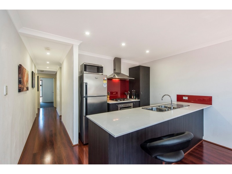 9 Pleasantview Parade, Baldivis WA 6171