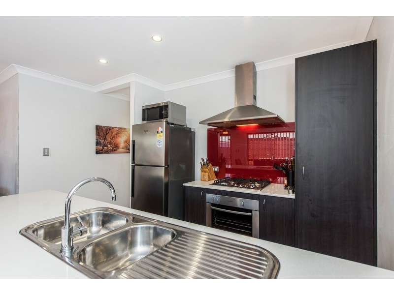 9 Pleasantview Parade, Baldivis WA 6171