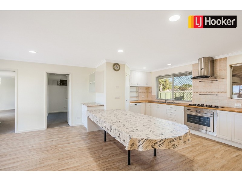 15 Goline Court, Hillman WA 6168