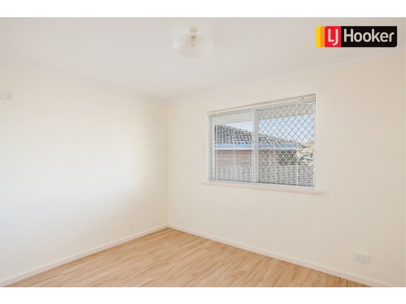15 Goline Court, Hillman WA 6168