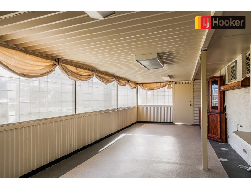 15 Goline Court, Hillman WA 6168