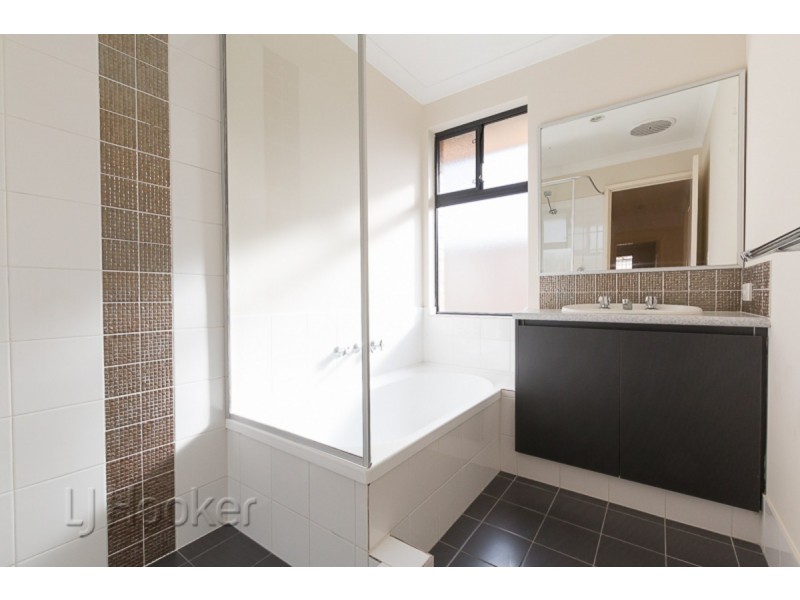 26 Elwell Street, Secret Harbour WA 6173