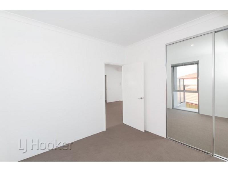 7/102 Kent Street, Rockingham WA 6168