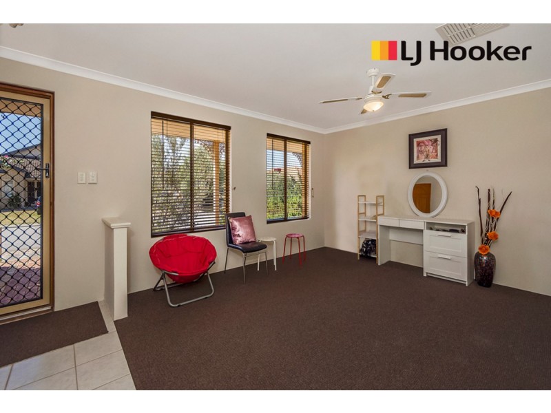 35 Brindabella Avenue, Rockingham WA 6168