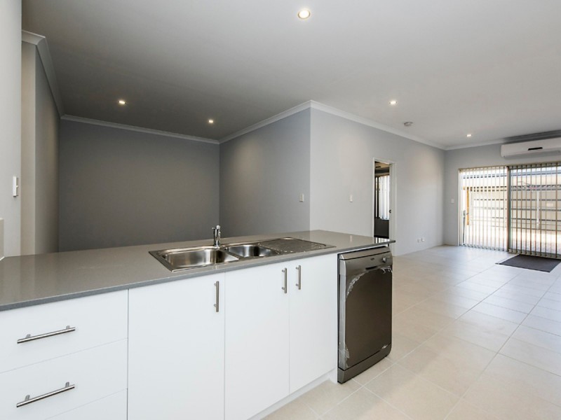 18 Splendour Road, Baldivis WA 6171