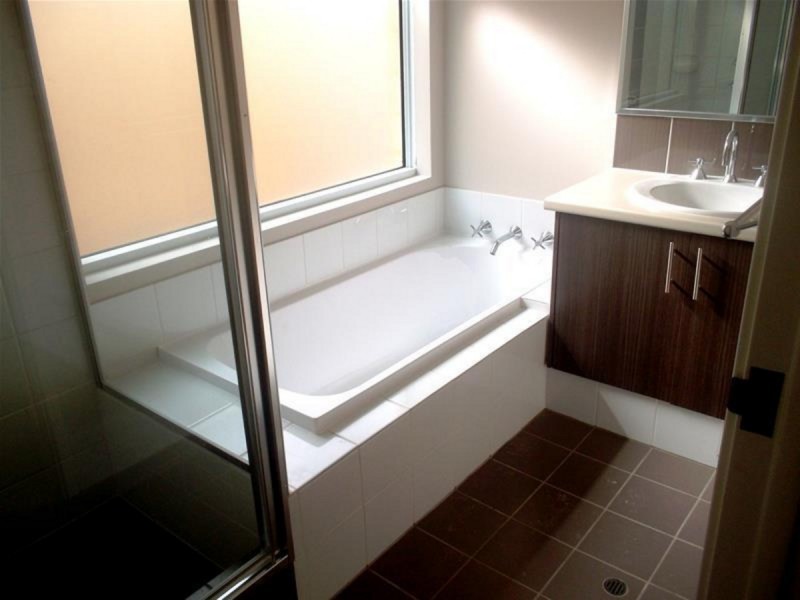 22 Kalli Street, Golden Bay WA 6174