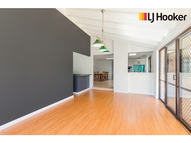 18 Waikiki Road, Safety Bay WA 6169