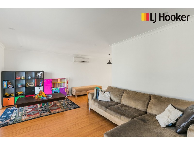 18 Waikiki Road, Safety Bay WA 6169