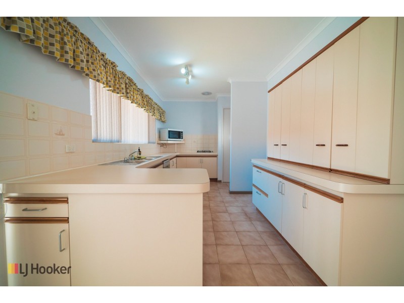 9A Beagle Place, Port Kennedy WA 6172