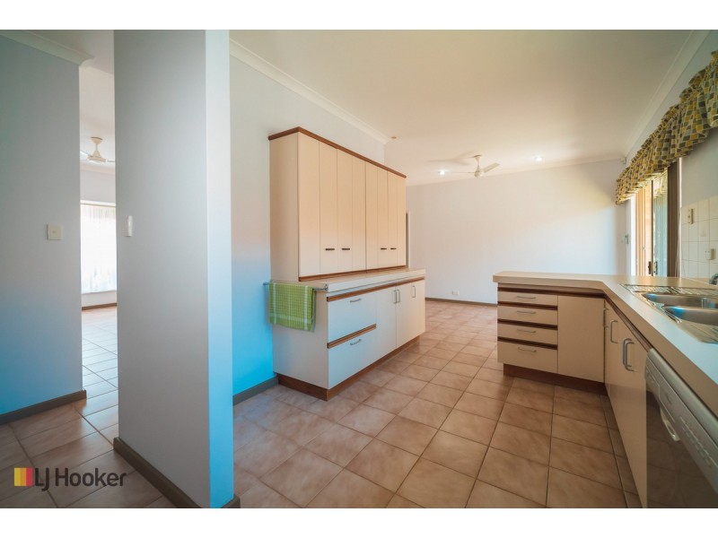 9A Beagle Place, Port Kennedy WA 6172
