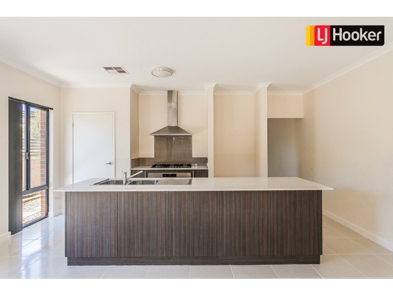 15 Cribb Court, Baldivis WA 6171