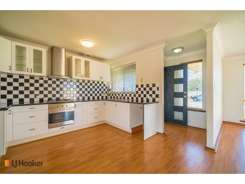 21 Swiftshire Road, Madora Bay WA 6210