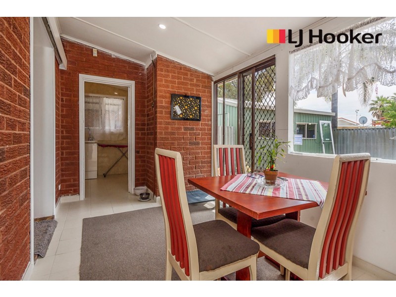 14 Columbia Close, Rockingham WA 6168