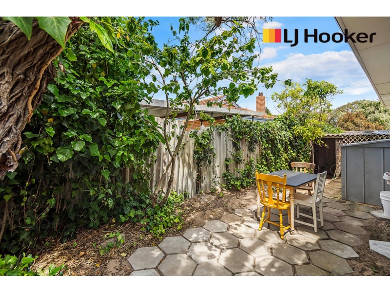 14 Columbia Close, Rockingham WA 6168