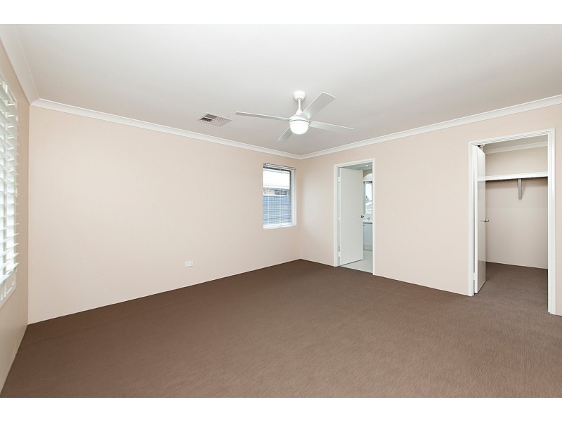 15 Stillwater Drive, Baldivis WA 6171