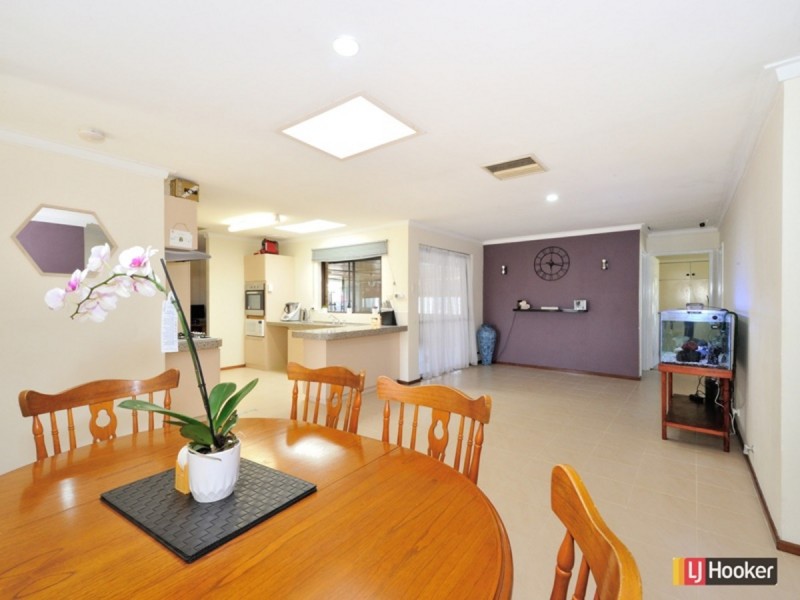 12 Pavo Close, Rockingham WA 6168