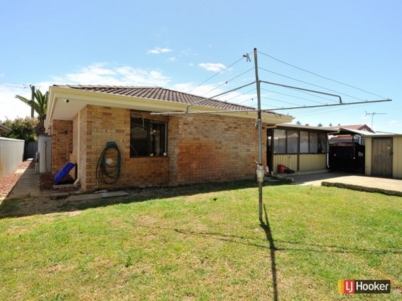 12 Pavo Close, Rockingham WA 6168