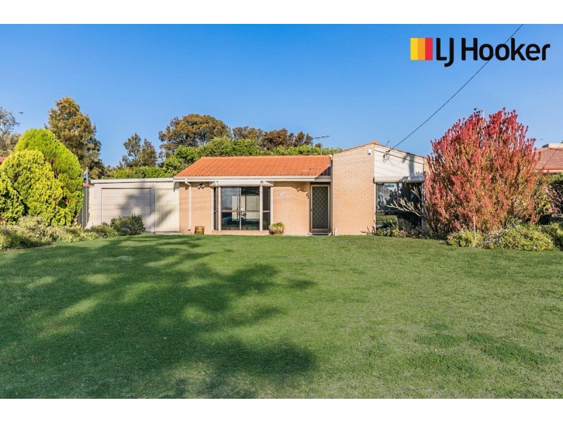 40 Kenton Way, Rockingham WA 6168